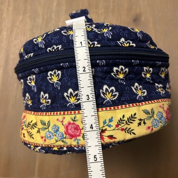 Vera Bradley 2002 Maison Blue Home and Away Travel Case - Picture 7 of 10